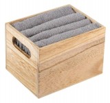 Obrázek Sada čtyř šedých ručníků v dřevěné krabičce