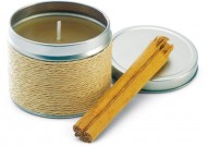 Obrázek Aromatická svíčka s vůní skořice v plechovém boxu