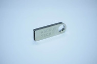 Obrázek Compact hliníkový USB flash disk s očkem 16GB