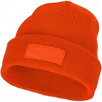 Obrázek Oranžová čepice s nášivkou