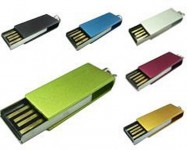 Obrázek Mini rotující zlatý USB flash disk 4GB