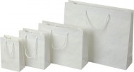 Obrázek Papírová taška 16x8x25 cm, textilní šňůrky, bílá